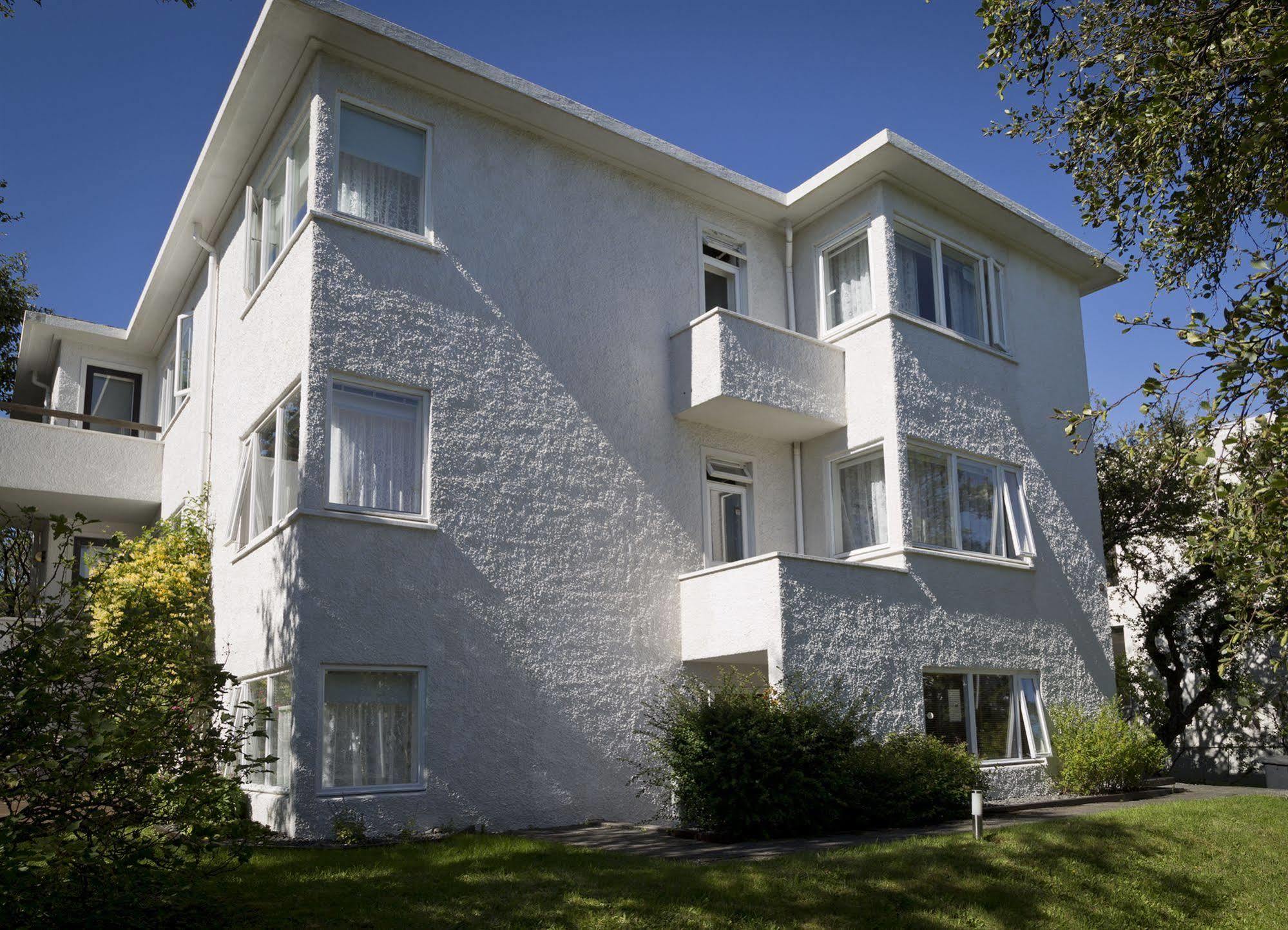 Castle House & Embassy Luxury Apartments Reykjavik Exterior photo